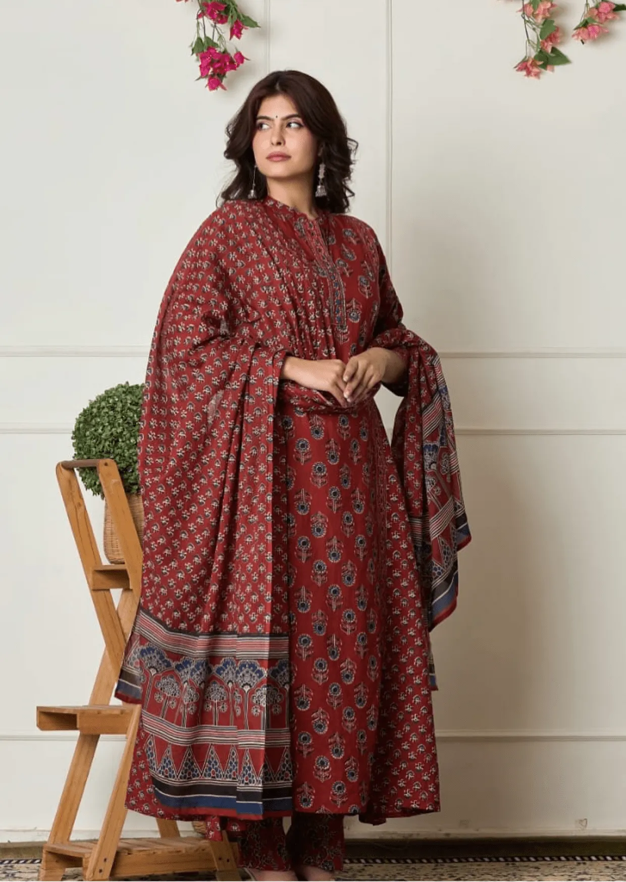 Dreamy Movie Set Flair Cotton Printed Suit Set