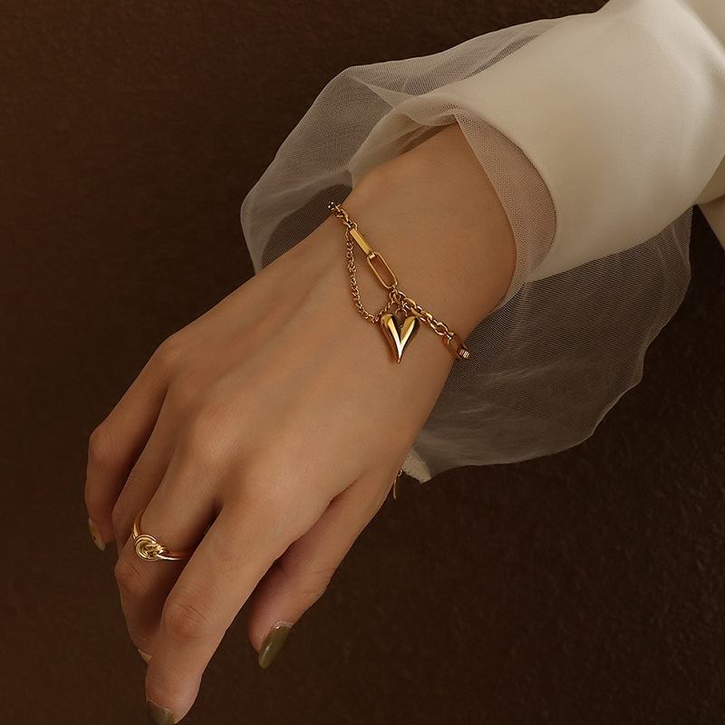 Anti-Tarnish Gold Heart Charm Bracelet -Dainty & Durable Love Jewelry